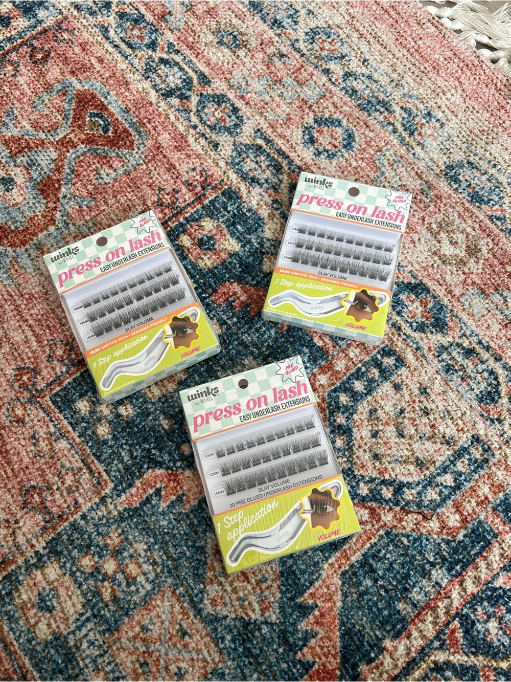 (3) Winks by Ardell press on lashes!!!